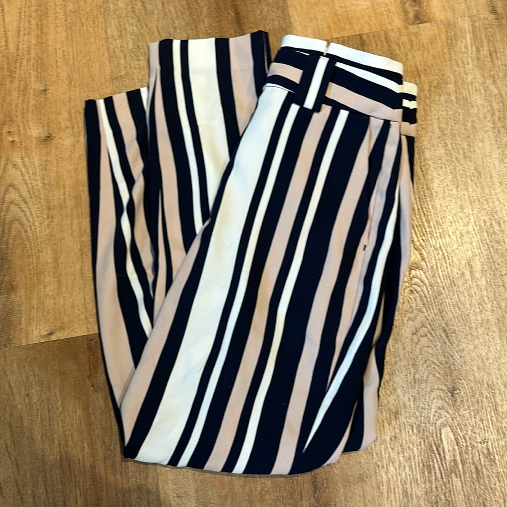 Woman Express Dress Pant